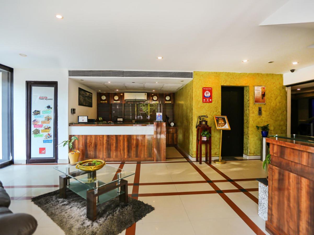 Hotel Treebo Trend Time Square Marine Drive à Kochi Extérieur photo