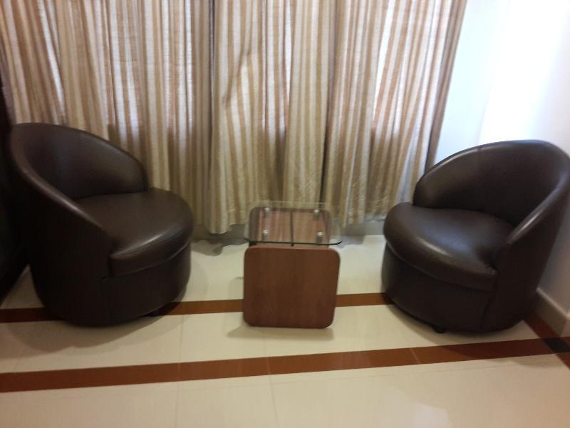 Hotel Treebo Trend Time Square Marine Drive à Kochi Extérieur photo